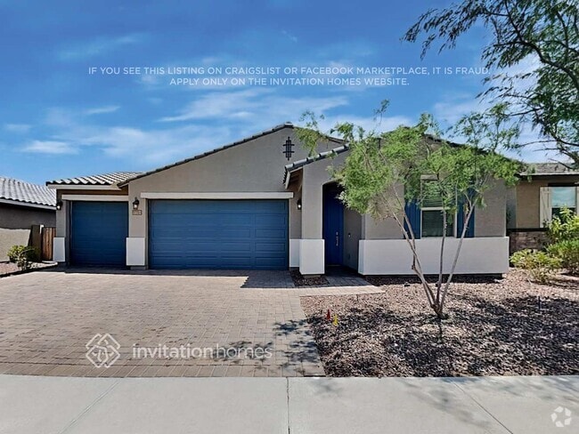 Building Photo - 17705 W Pinnacle Vista Dr