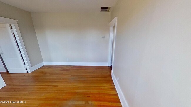 Building Photo - 469 Delaware Ave