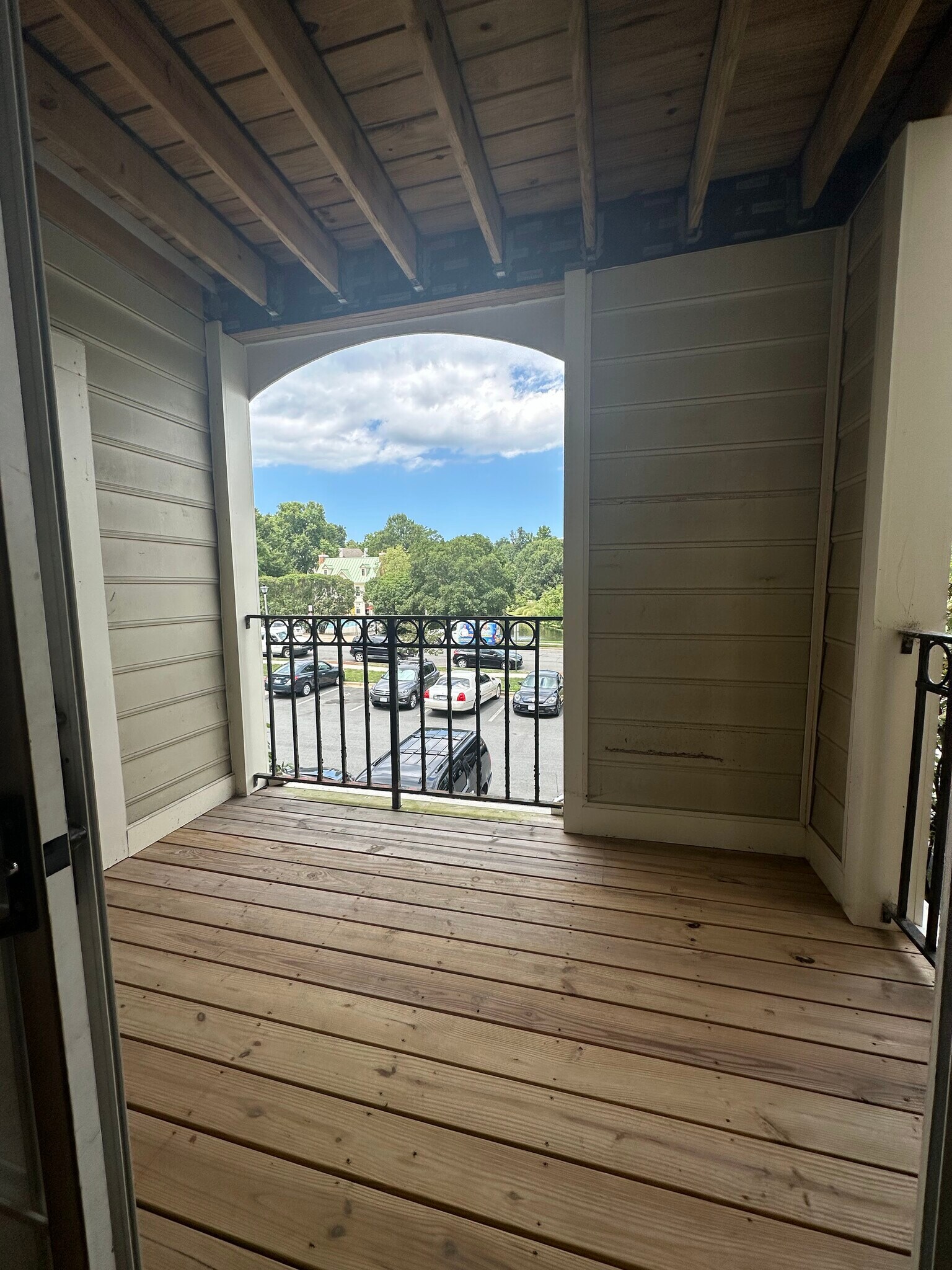 Balcony - 1100 Quaker Hill Dr