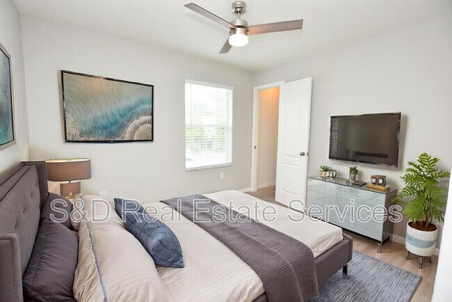 Building Photo - 4139 Shadetree Ln