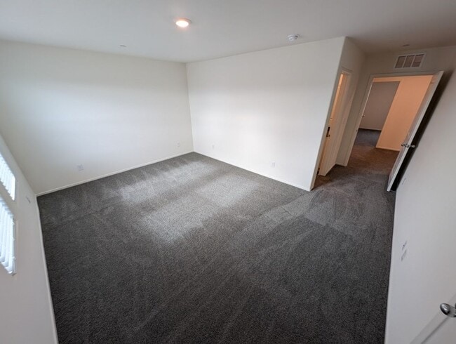 Building Photo - 4935 Olive Mesa Ave