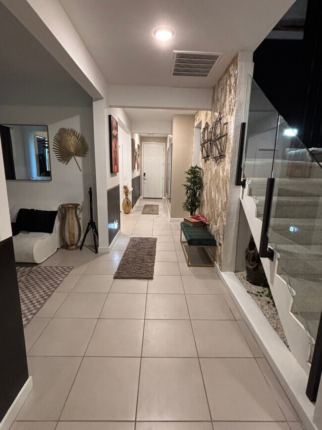 Building Photo - 23406 W Winslow Ave