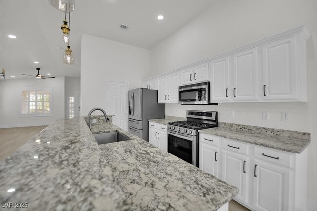 Building Photo - 3027 Panorama Ridge Dr