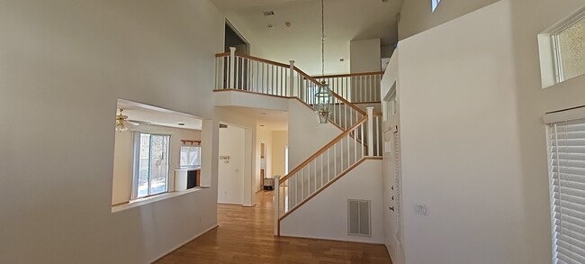 Building Photo - 1726 Amberidge Way