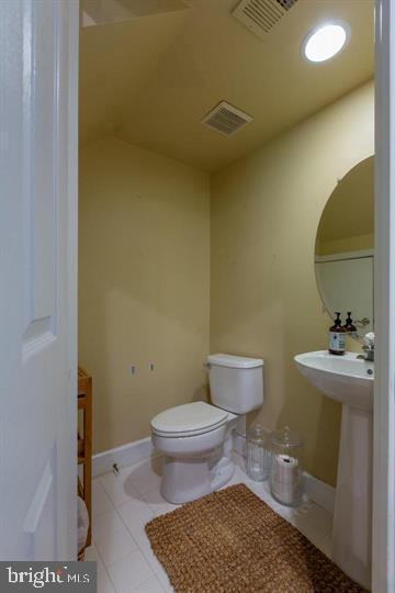 Building Photo - 2519 Gadsby Pl