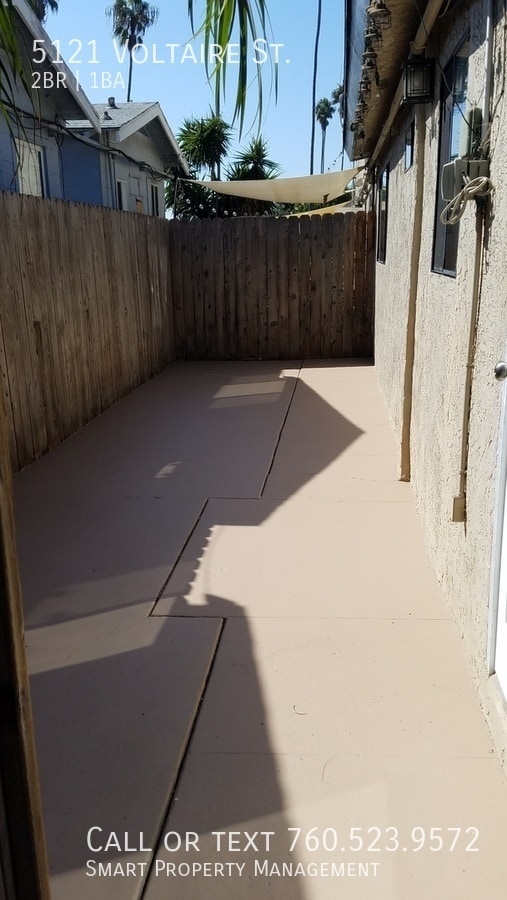 Building Photo - 5121 Voltaire St