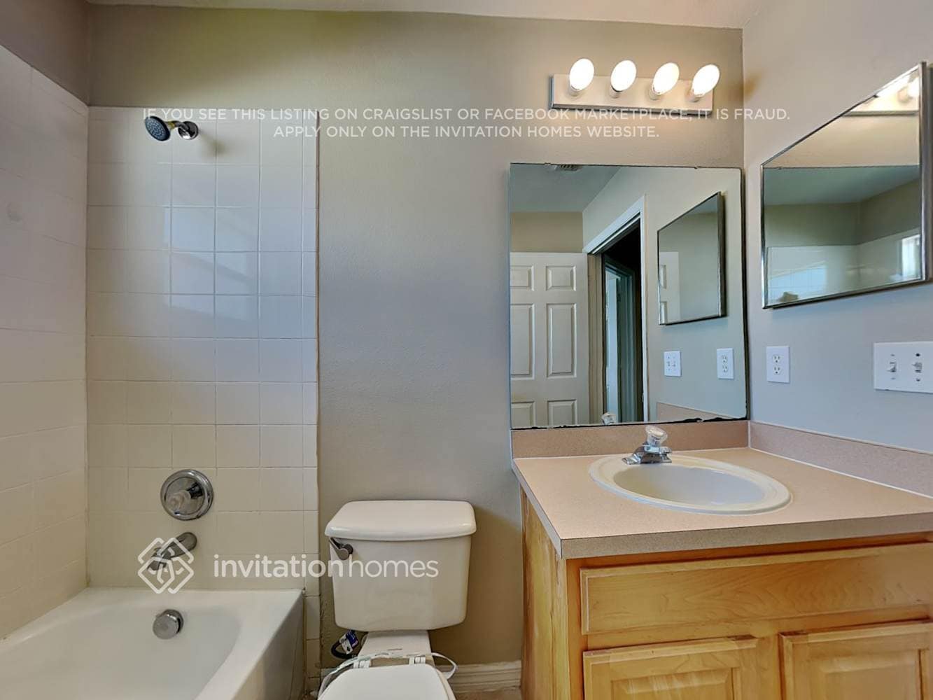 Building Photo - 2417 Knightsbridge Blvd