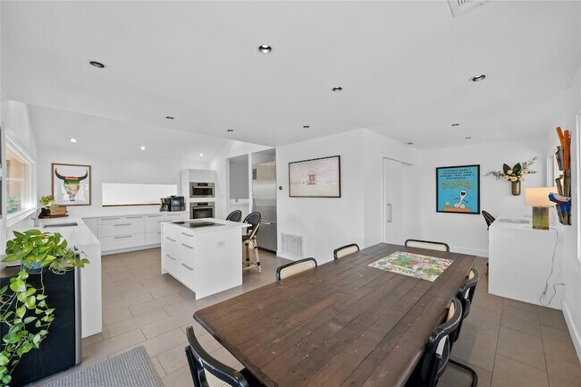Building Photo - 1603 Twilight Ridge Dr