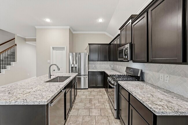 Building Photo - 34 Sawbridge Cir