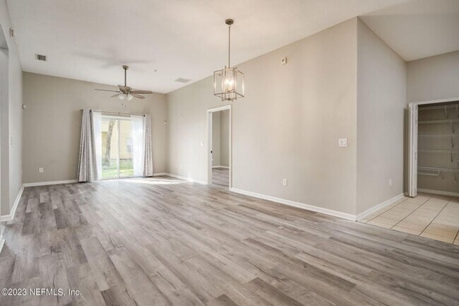 Building Photo - Gated Community