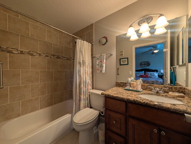 Building Photo - Fully Furnished 2-Bedroom Condo