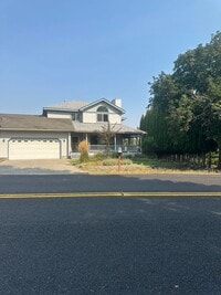 Building Photo - Two Story home with Finished basement- Hayden
