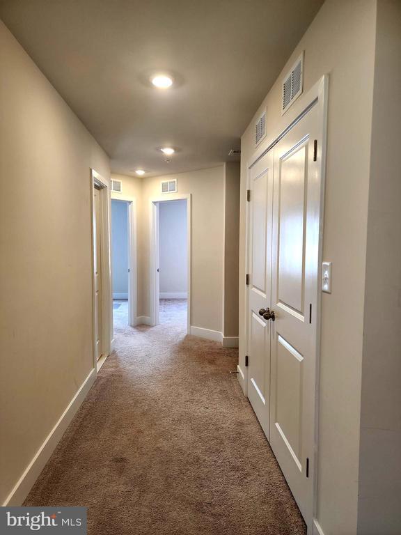 Building Photo - 11532 Kirkleigh Dr