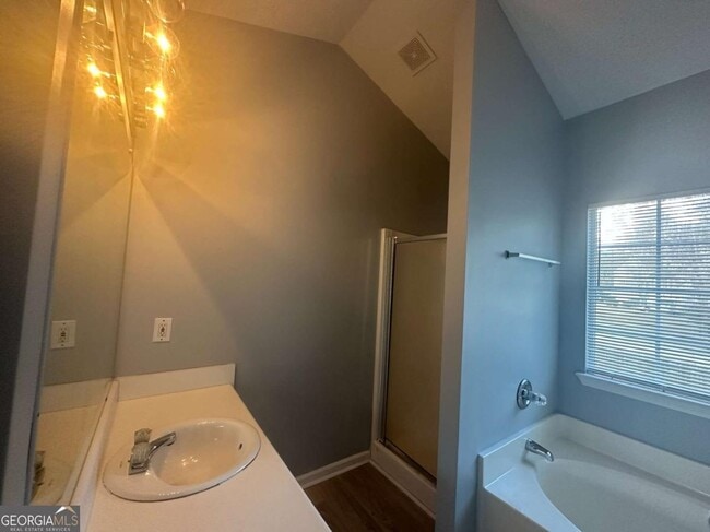 Building Photo - 7980 Kendrick Estates Pl