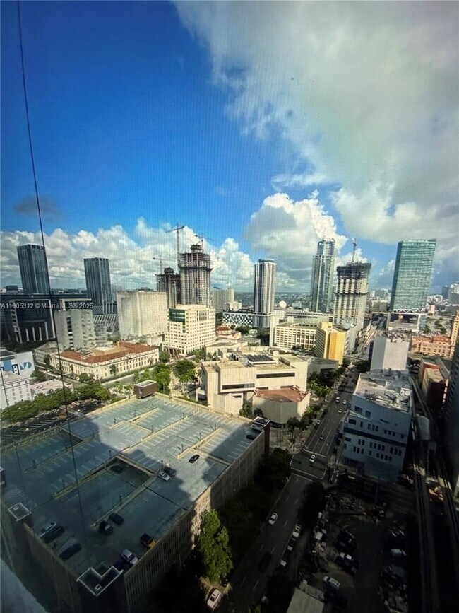 Building Photo - 133 NE 2nd Ave