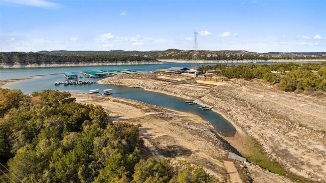 Building Photo - 17210 W Beach Rd