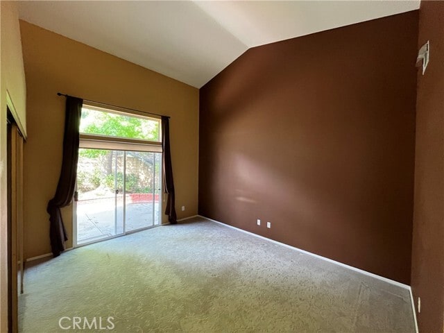 Building Photo - 634 Twin Peaks Ave