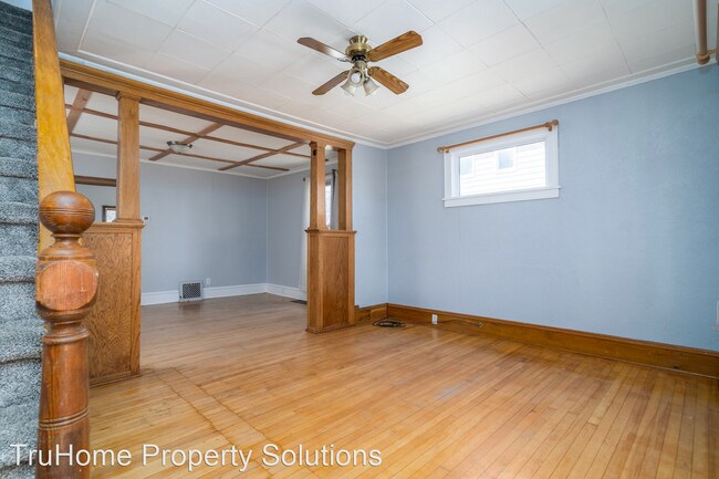 Building Photo - 2 br, 2 bath House - 1015 2nd Ave N