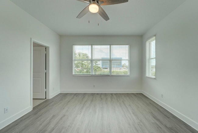 Building Photo - 9075 Kingsmoor Wy