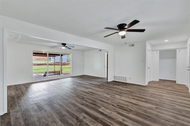 Building Photo - 1024 Eunice St