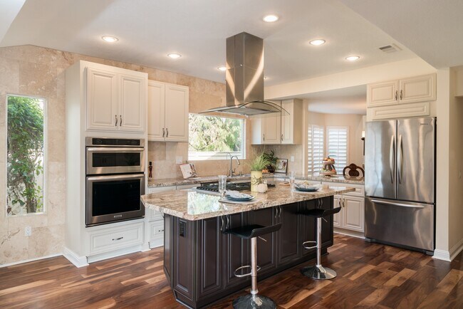 Building Photo - 4483 Salisbury Dr