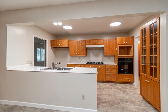 Building Photo - 10745 Stephon Terrace