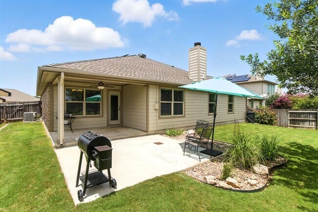 Building Photo - 19913 Needle Pine Dr