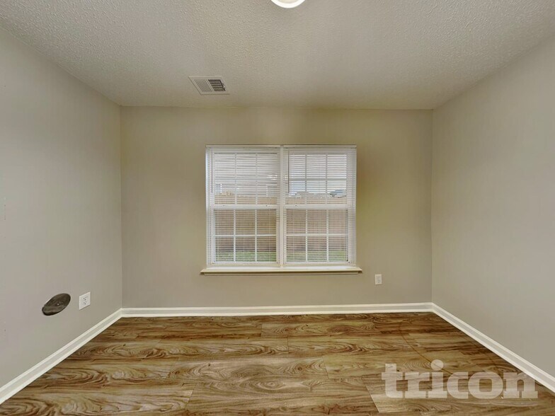 Building Photo - 3228 Denali Ct