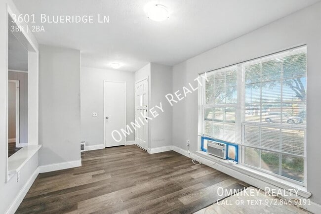 Building Photo - 3601 Blue Ridge Ln