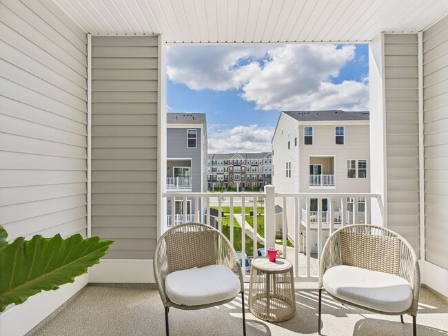 Building Photo - 642 Brookwood Glen Terrace