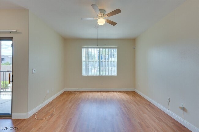 Building Photo - 8000 W Badura Ave