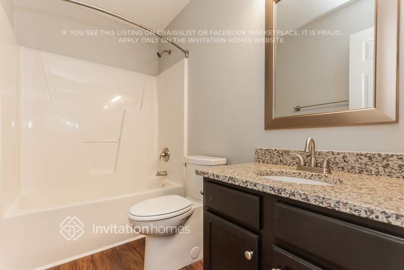 Building Photo - 115 Laporte Ln