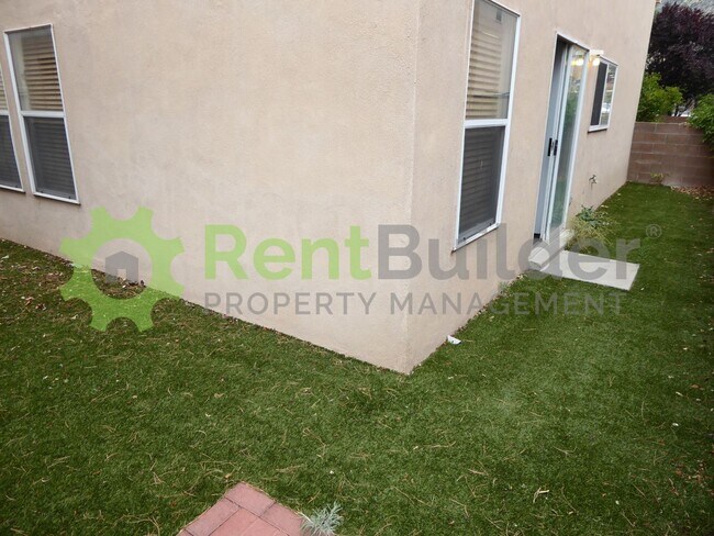 Building Photo - CALL US TODAY AT (505) 808-6467 TO SCHEDUL...