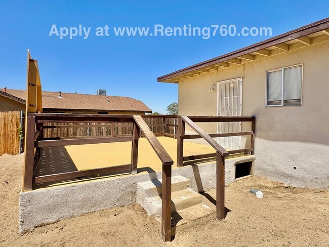 Building Photo - Cozy 2 Bed 2 Bath Home!