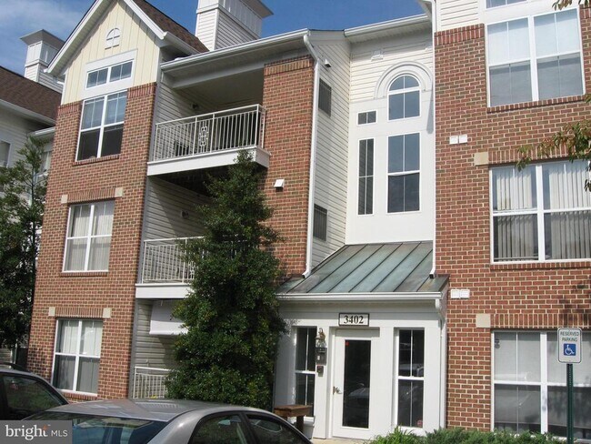 Primary Photo - 3402 Bitterwood Pl