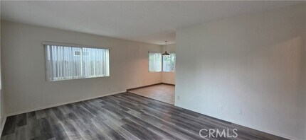 Building Photo - 635 Coronado Ave