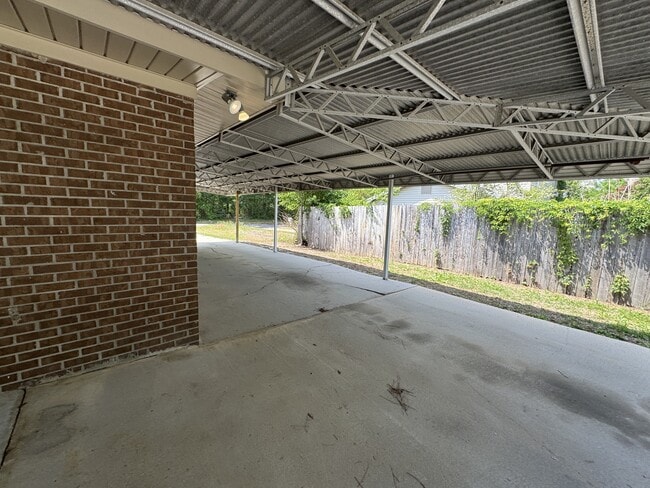 Building Photo - 1447 Coe Dairy Rd