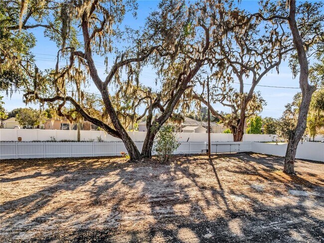 Building Photo - 11912 McMullen Loop
