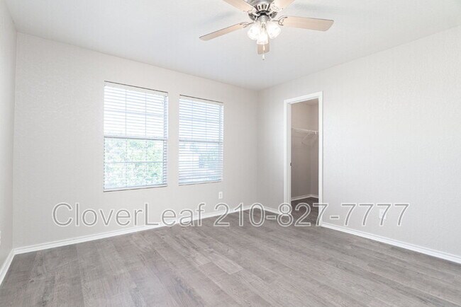 Building Photo - 129 Gatewood Bay