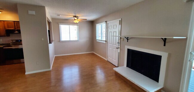 Building Photo - 331 Sundance Cir N