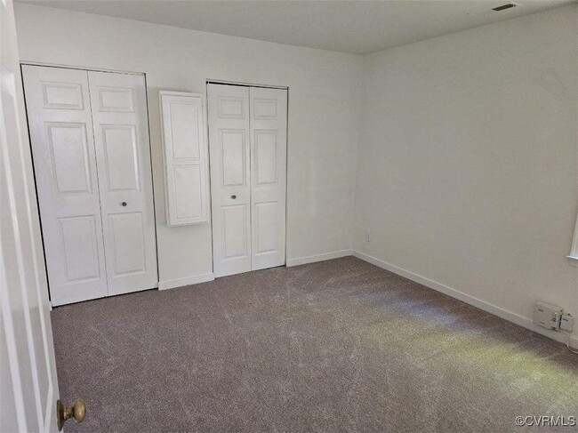 Building Photo - 4419 Fort Mchenry Pkwy