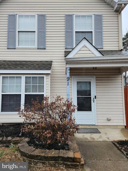 Building Photo - 91 Grant Ln