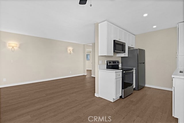 Building Photo - 6679 Linda Vista Rd