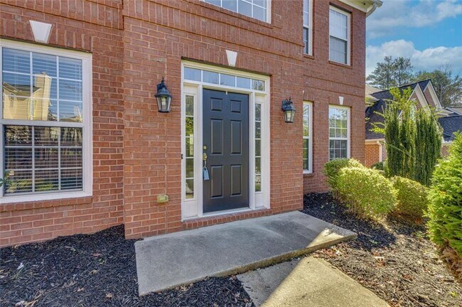 Building Photo - 4831 Edinburgh Dr