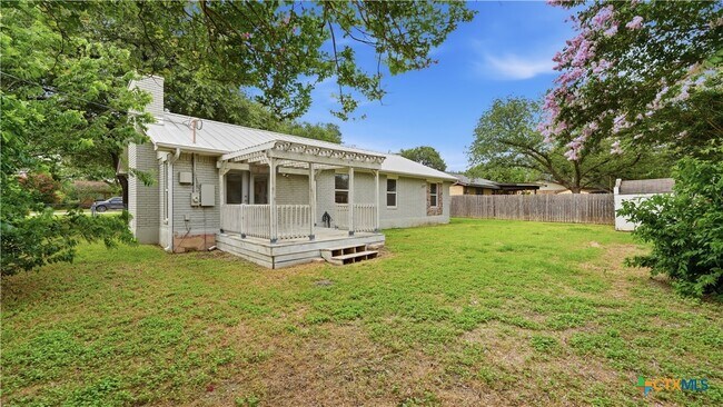 Building Photo - 938 Lazy Trail