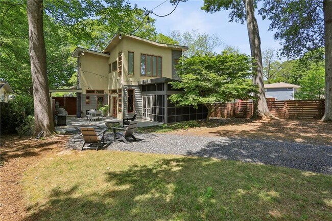 Building Photo - 213 Murray Hill Ave NE