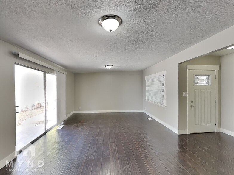 Building Photo - 8446 W 3450 S