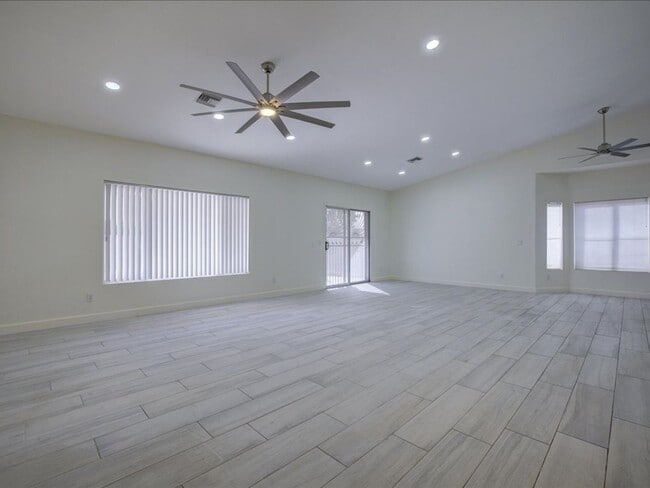 Building Photo - Spacious 3-Bedroom Home with 3-Car Garage & Large Backyard