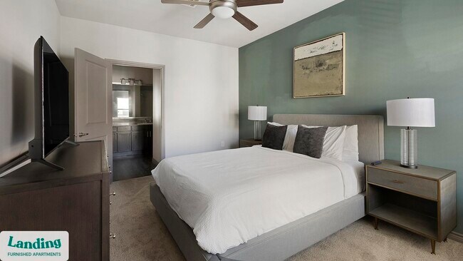 Building Photo - 650 S Main St