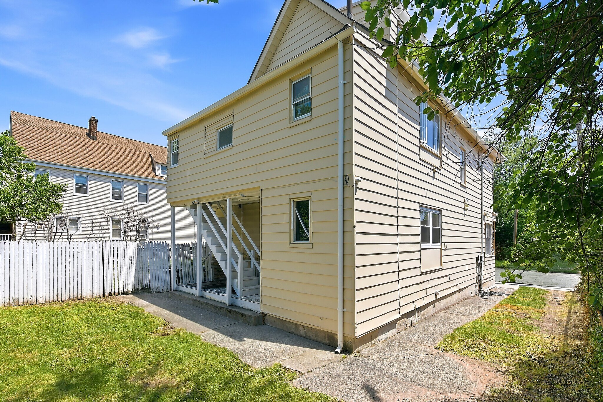 Backyard 2 - 33 Lafayette St
